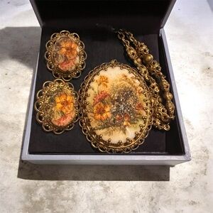 Vintage West Germany Floral Sugared Filigree Pendant Necklace & Earrings
Set.